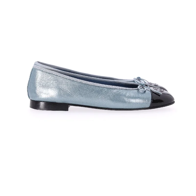 Chanel Cap Toe CC Ballet Flats in Light Blue Leather