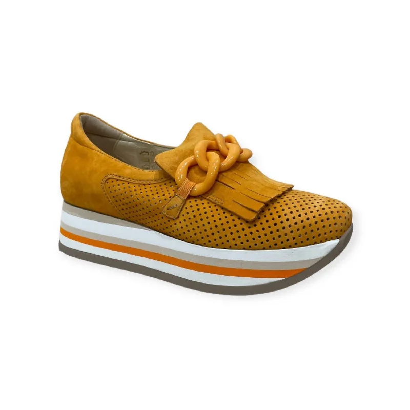 Cadie Platform Sneaker In Pumpkin