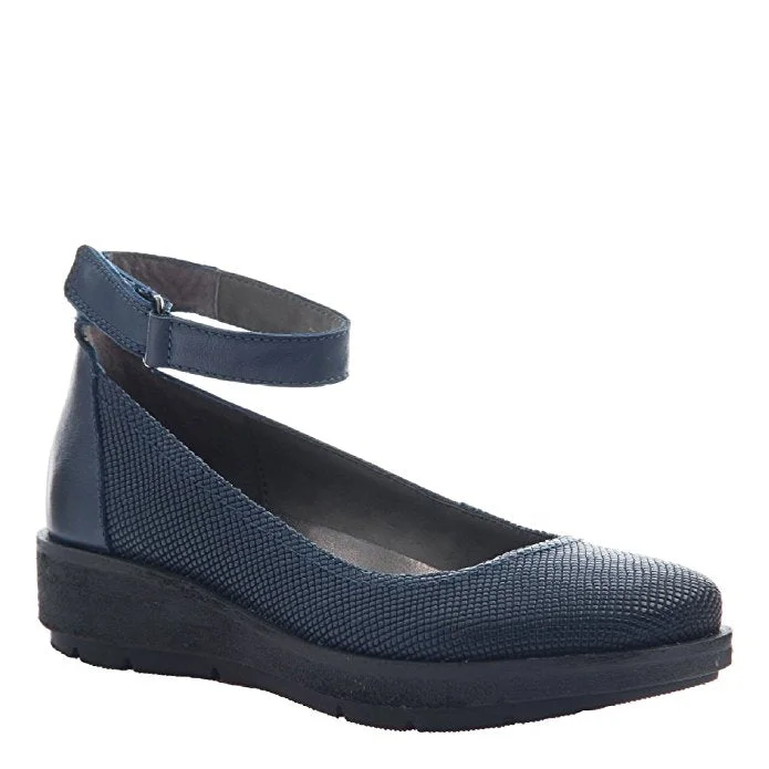 OTBT Women's Scamper Shoes